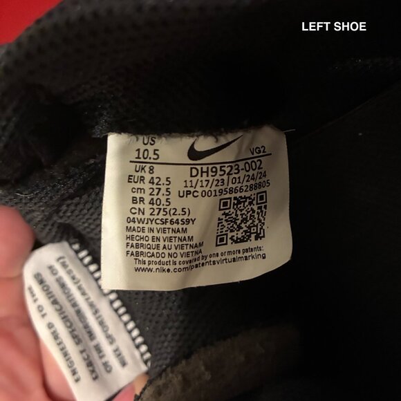 Nike Waffle Debut Sneaker / 10.5M / Black/White - Picture 8 of 9